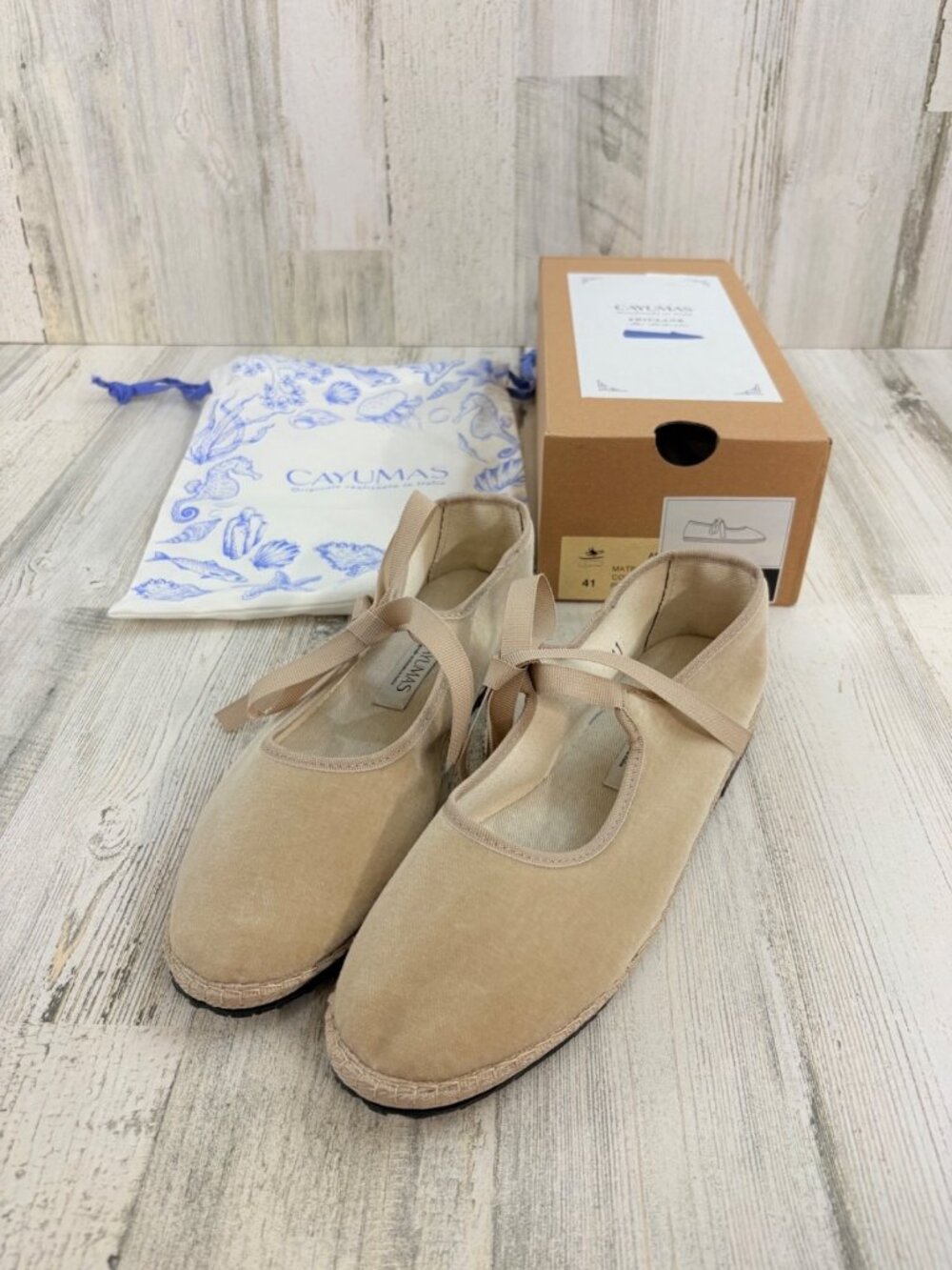 Cayumas Salome Beige Velvet Slippers Sz 41 10 NWT